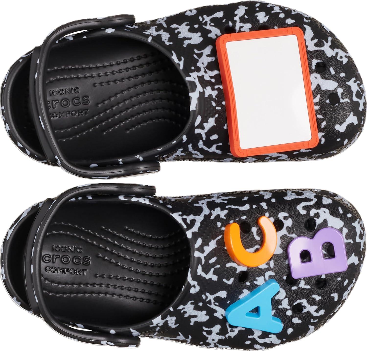 imageCrocs UnisexChild Classic Graphic ClogBlackWhite