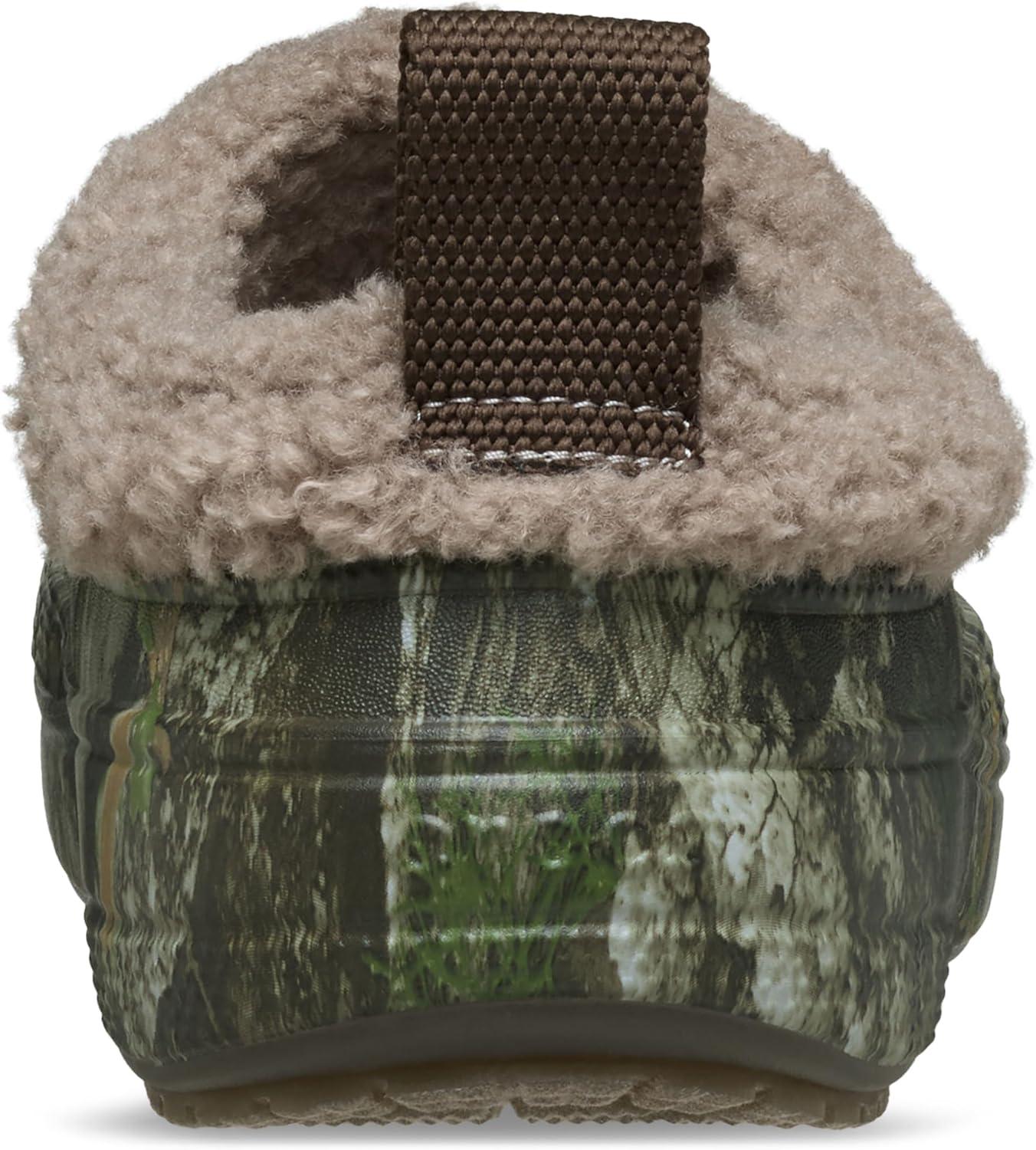 imageCrocs unisexadult Classic Lined ShortyRealtree Apx