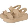 Crocs womens Brooklyn Woven Low Wedge(Chai)